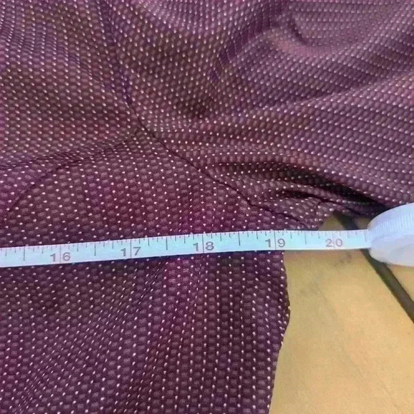 Reitmans  Plum Button Down Shirt - size 15 (large) bnwot - Picture 4 of 5